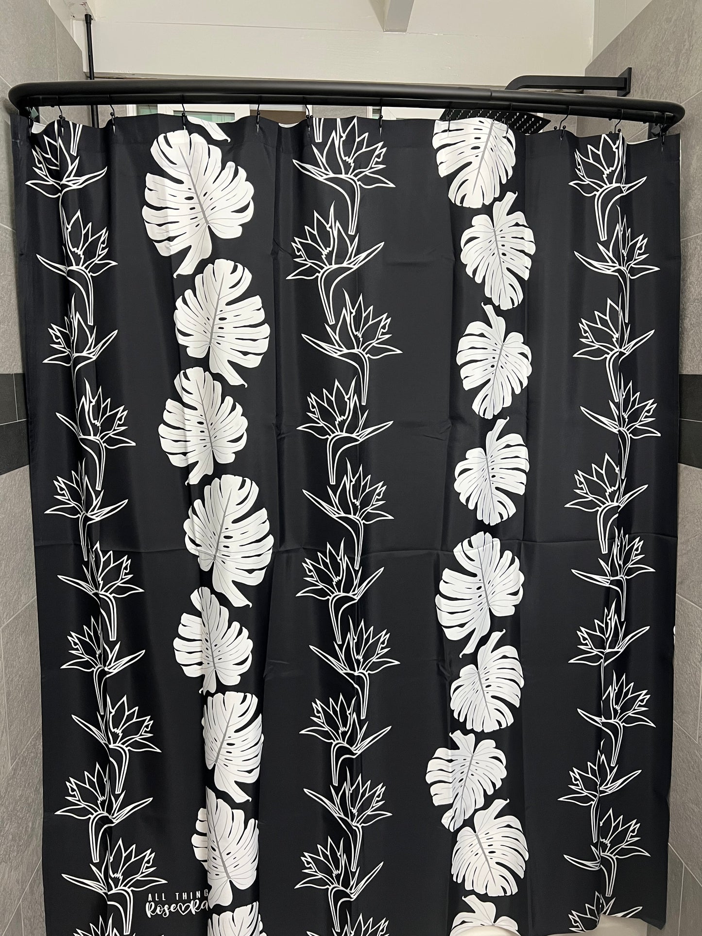 Monstera Paradise (Black) Shower Curtain Set♡
